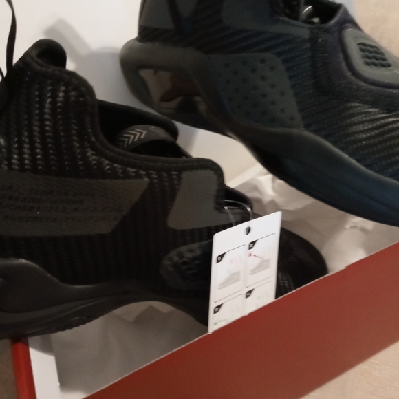 New Super Hot NIKE LEBRON SOLDIER 14 - Picture 5 of 8